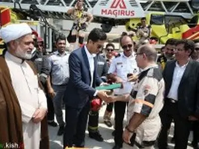برگزاری مانور امداد و نجات در گرامیداشت روز آتش نشانی درکیش