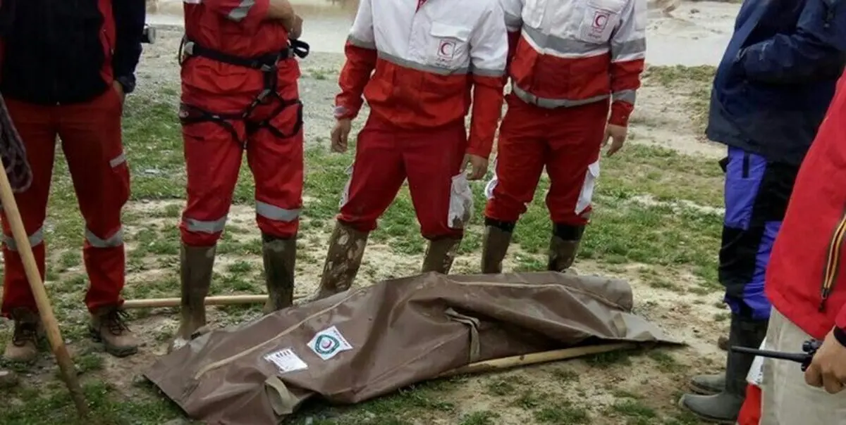 جسد یکی از گردشگران غرق شده در رودخانه چالوس پیدا شد