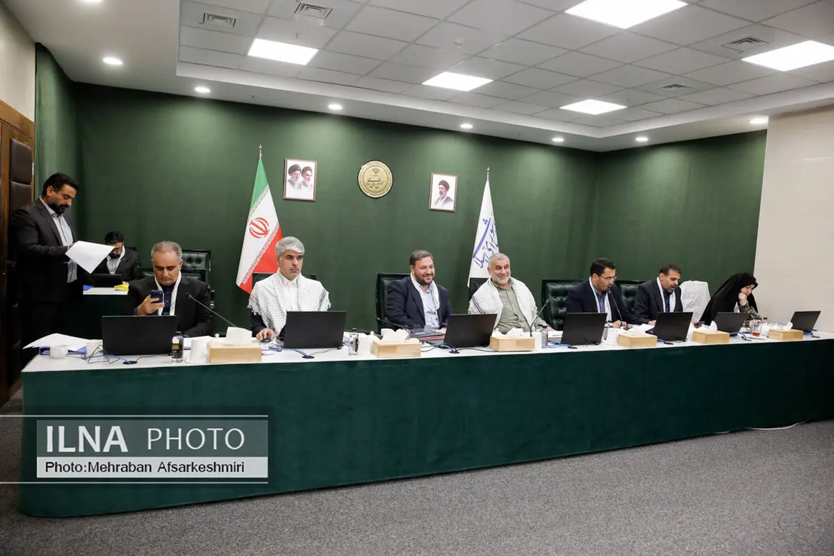 ممنوعیت اتباع ایرانی برای مصاحبه با رسانه های معاند