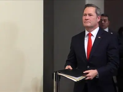 مایک والتز به اردن و اراضی اشغالی سفر می‌کند