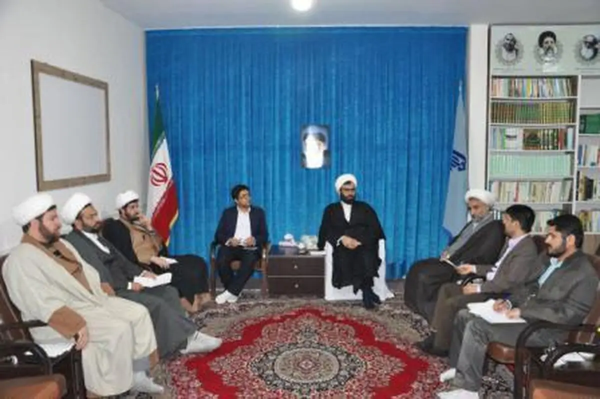 کمبود فضای نمازخانه در مدارس شهرستان اشتهارد
