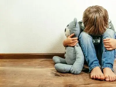 نشانه های آزار جنسی در کودکان را بشناسید