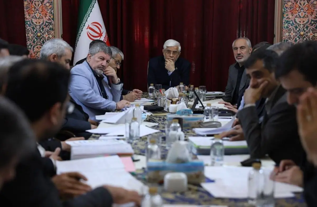 با وجود جنگ اقتصادی، به آینده امیدواریم و برای عبور از مشکلات راهکار داریم 