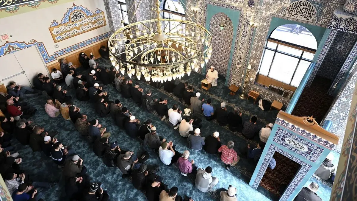 صدور مجوز پخش اذان ظهر جمعه در مساجد نیویورک 

