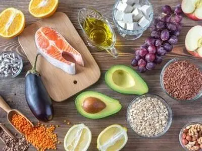 ۵ ماده غذایی ضد یبوست