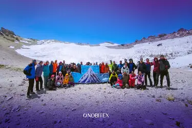 نوبیتکس، حامی صعود گروه کوهنوردی دانشگاه صنعتی شریف به دماوند

