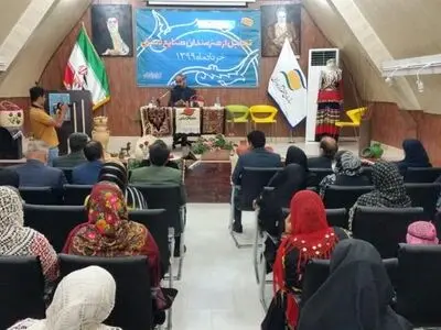تجلیل از تولیدکنندگان برتر صنایع دستی در منطقه آزاد انزلی