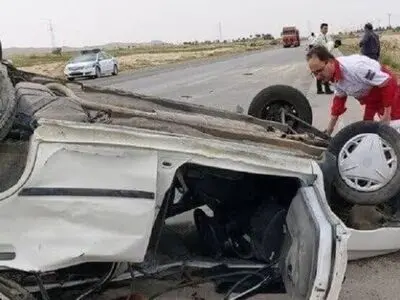 یک کشته و 5 مصدوم در پی واژگونی خودروی پراید