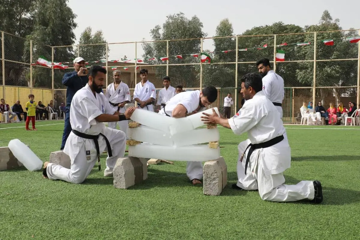 برگزاری نخستین جشنواره ورزشی «اتحاد اقوام ایرانی» در بندر خرمشهر/ رژه 171 ورزشکار