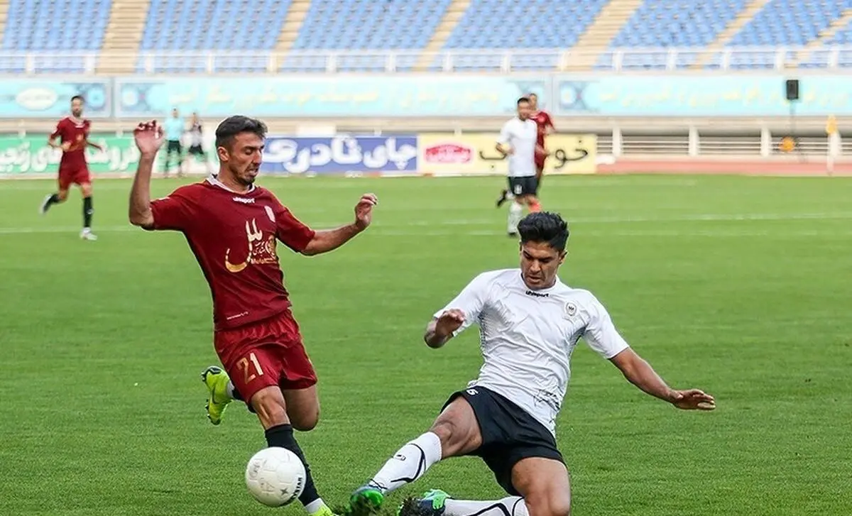 تساوی شهرخودرو مقابل شاهین بوشهر در نیمه اول
