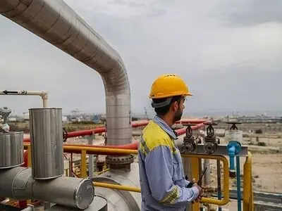 مافیای پیمانکاران، برنده میدان!/ «نیروهای ارکان ثالثِ نفت و گاز» از طرح ساماندهی ناامید شده‌اند