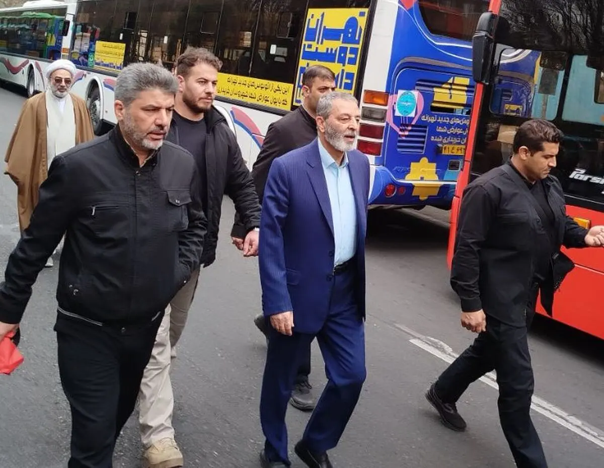 حضور فرمانده کل ارتش در راهپیمایی روز قدس