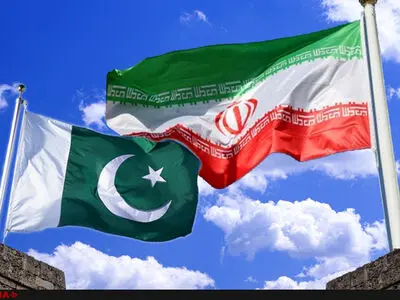 Tehran, Islamabad urged to launch joint bank