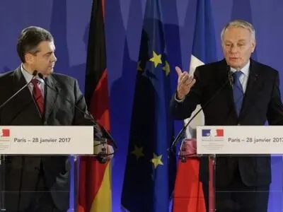 ابراز نگرانی آلمان و فرانسه از محدودیت صدور روادید  آمریکا به پناهجویان