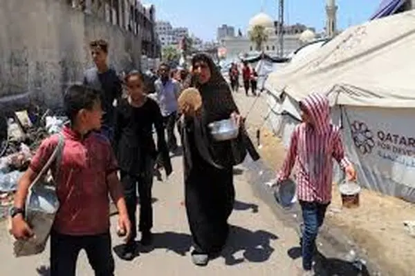 هدف قرار دادن غیرنظامیان در جریان توزیع کمک‌های بشردوستانه در غزه را محکوم می‌کنیم