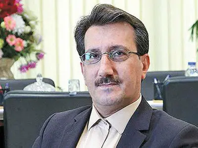 تخلیه ‌وبارگیری ۲۳۵ میلیون تن کالا در بنادر کشور طی سال گذشته