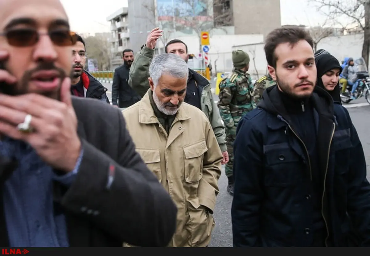 حضور سردار سلیمانی در راهپیمایی ۲۲ بهمن