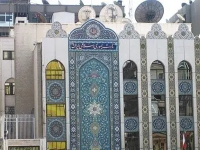 تعرض معارضان مسلح به سفارت ایران در دمشق/فیلم