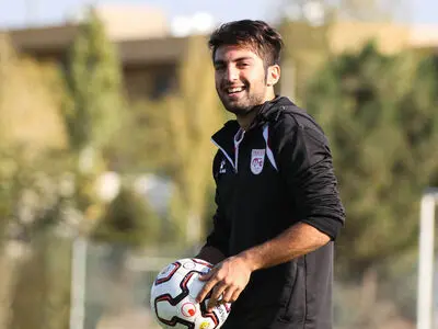 سامان نریمان‌جهان به پرسپولیس پیوست+عکس