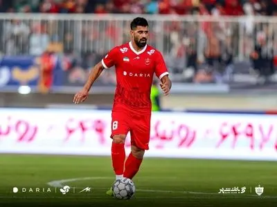 حسین کنعانی برای استقلالی‌ها کری خواند!