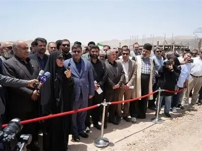 ریل گذاری راه آهن شهرکرد با ریل ذوب آهن اصفهان
