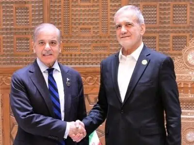 Pezeshkian urges Iran-Pakistan agreements implementation