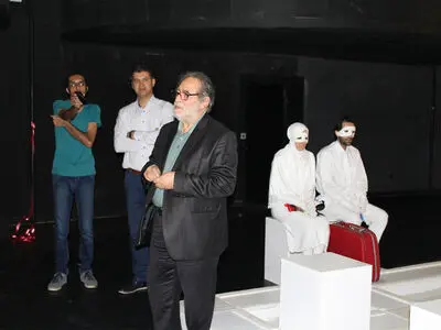روشندلان «فصل بهار نارنج» را در تئاتر شهر آغاز کردند