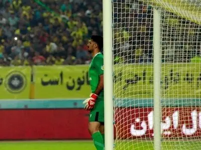 شیخ ویسی: گلرهای استقلال و پرسپولیس توپ روی دروازه‌شان نمی‌آید/ هیچ وقت جواب قلعه‌نویی را نمی‌دهم