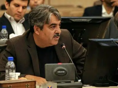  نان شب هم نداشته باشم، تیمم را نگه می‌دارم/ در گروه مرگ هستیم