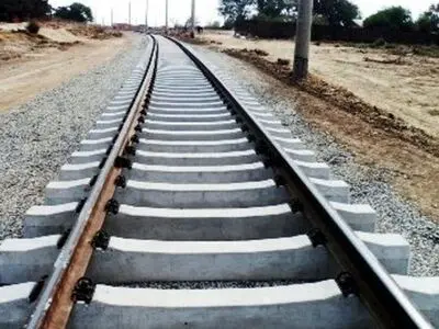 وزیر سکک الحدید الباکستانی یعلن عن مشروع للربط السککی مع ایران