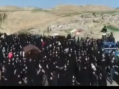 صیدون باغملک در آستانه یک فاجعه انسانی /برگزاری مراسمات عمومی همچنان‌ با لجاجت در حال انجام است+فیلم