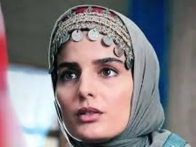 بغض و ناراحتی غزاله اکرمی برای پایان «سوجان»/ فیلم