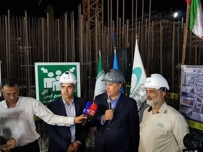 بتن‌ریزی بخشی از رآکتور واحد دوم نیروگاه اتمی بوشهر