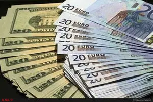 قیمت دلار و یورو در مرکز مبادله ایران اعلام شد