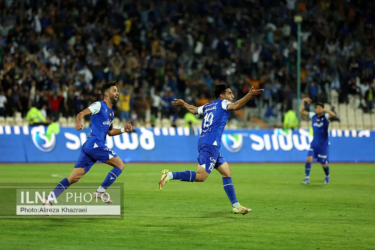 رضا میرزایی : امیدوارم با هواداران جشن قهرمانی بگیریم