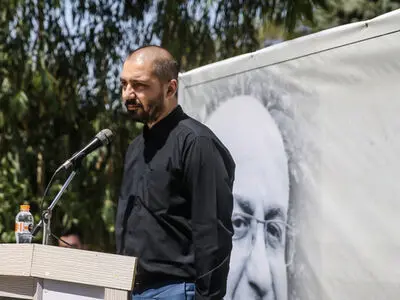 دلنوشته فرزند زنده‌یاد علی مرادخانی در اولین سالگرد درگذشت پدر/ مخارج برگزاری سالگرد برای امور فرهنگی و موزه موسیقی هزینه شود