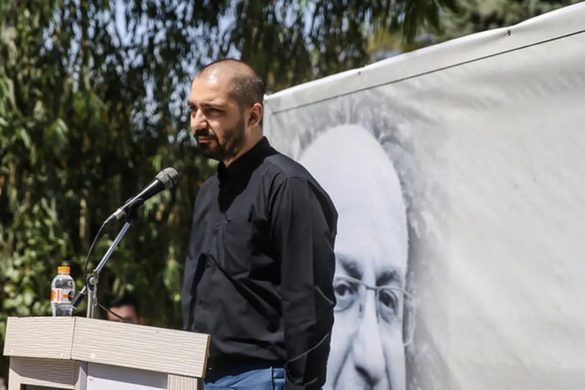 دلنوشته فرزند زنده‌یاد علی مرادخانی در اولین سالگرد درگذشت پدر/ مخارج برگزاری سالگرد برای امور فرهنگی و موزه موسیقی هزینه شود
