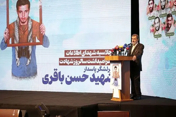 دشمن بیشتر از تربیت انسان‌هایی مانند شهید باقری می‌ترسد تا از توپ و موشک 