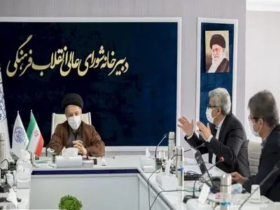 لزوم تقویت گردشگری حلال و گردشگری دینی/ استیلای فرهنگ لیبرالی در اسناد بین‌‌المللی مشهود است/ خلاقیت و نوآوری در حوزه گردشگری نقش قابل توجهی دارد