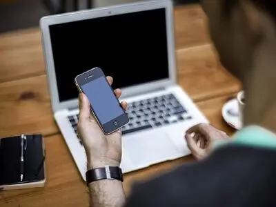 تکذیب ایجاد دسترسی به اینترنت آزاد برای بازرگانان