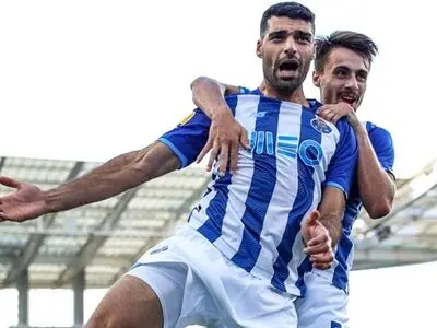 ثلاثیة طارمی تقود بورتو إلى صدارة الدوری البرتغالی