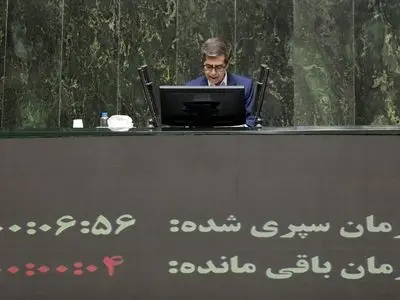 افزایش حقوق باید متناسب با نرخ تورم باشد