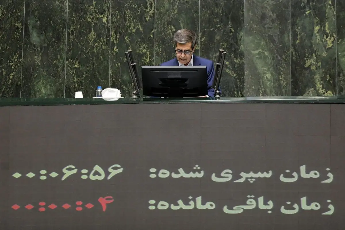 افزایش حقوق باید متناسب با نرخ تورم باشد