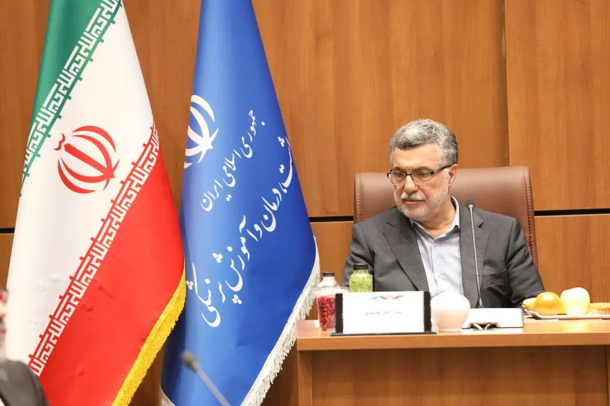 وزیر بهداشت: سال ۲۰۲۵ سال صلح برای کارکنان سلامت باشد

