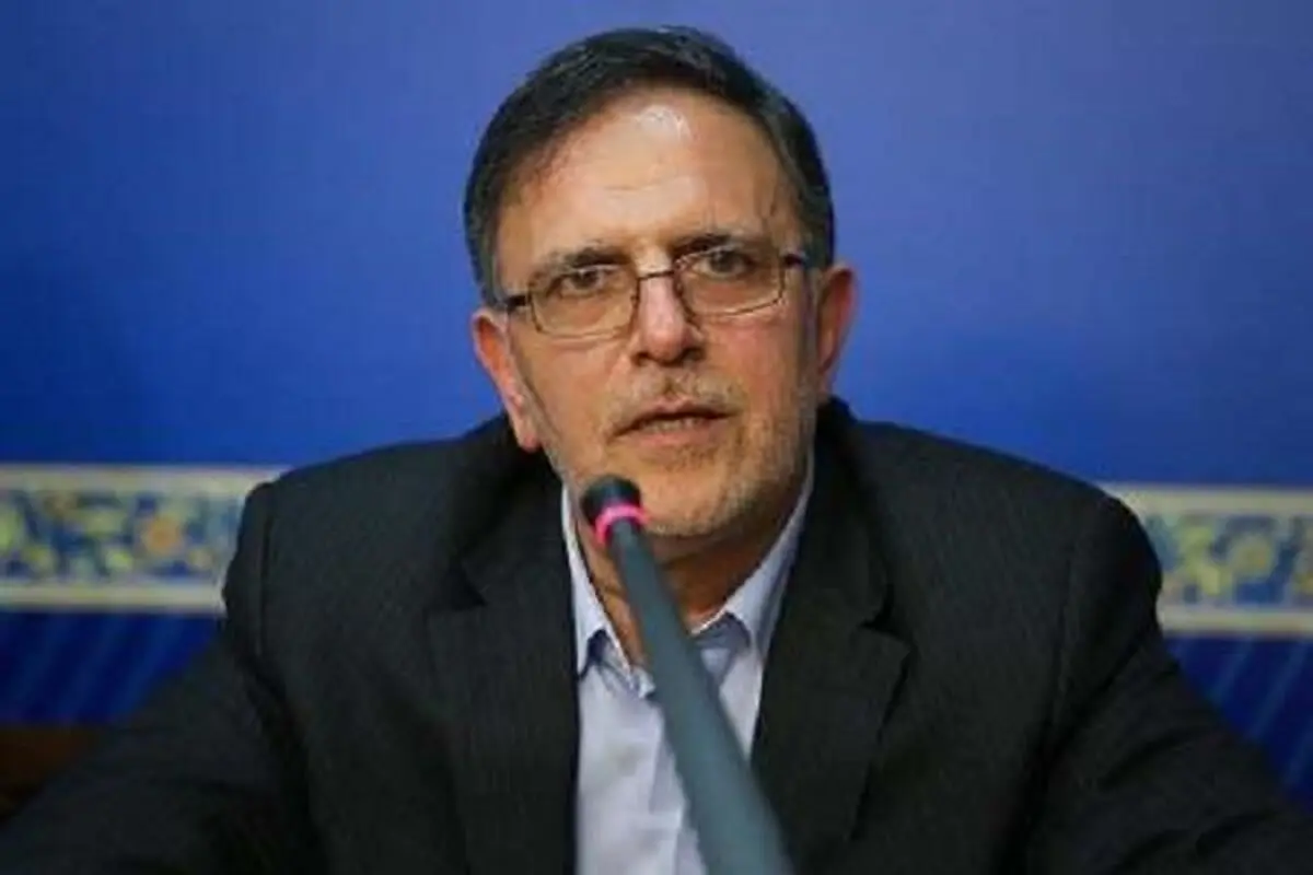 تغییر ۵ تا ۶ درصدی نرخ دلار ۴۲۰۰ تومانی تا پایان سال 