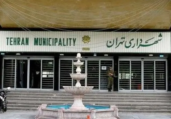 با پیگیری گزارشهای مردمی ۲۴۰ میلیارد تومان به سود شهرداری اعمال قانون شد