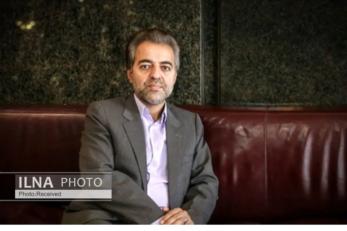 برخی آئین‌نامه‌های دولت‌ها مانند پارکینگ، قوانین مجلس را بایگانی می‌کند/ نمایندگان نظارت بر خطی بر دولتمردان داشته باشند و نتایج را به مردم گزارش دهند