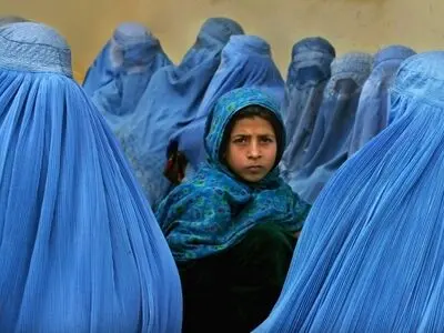 مطهری و شریعتی و... در افغانستان ممنوع شدند