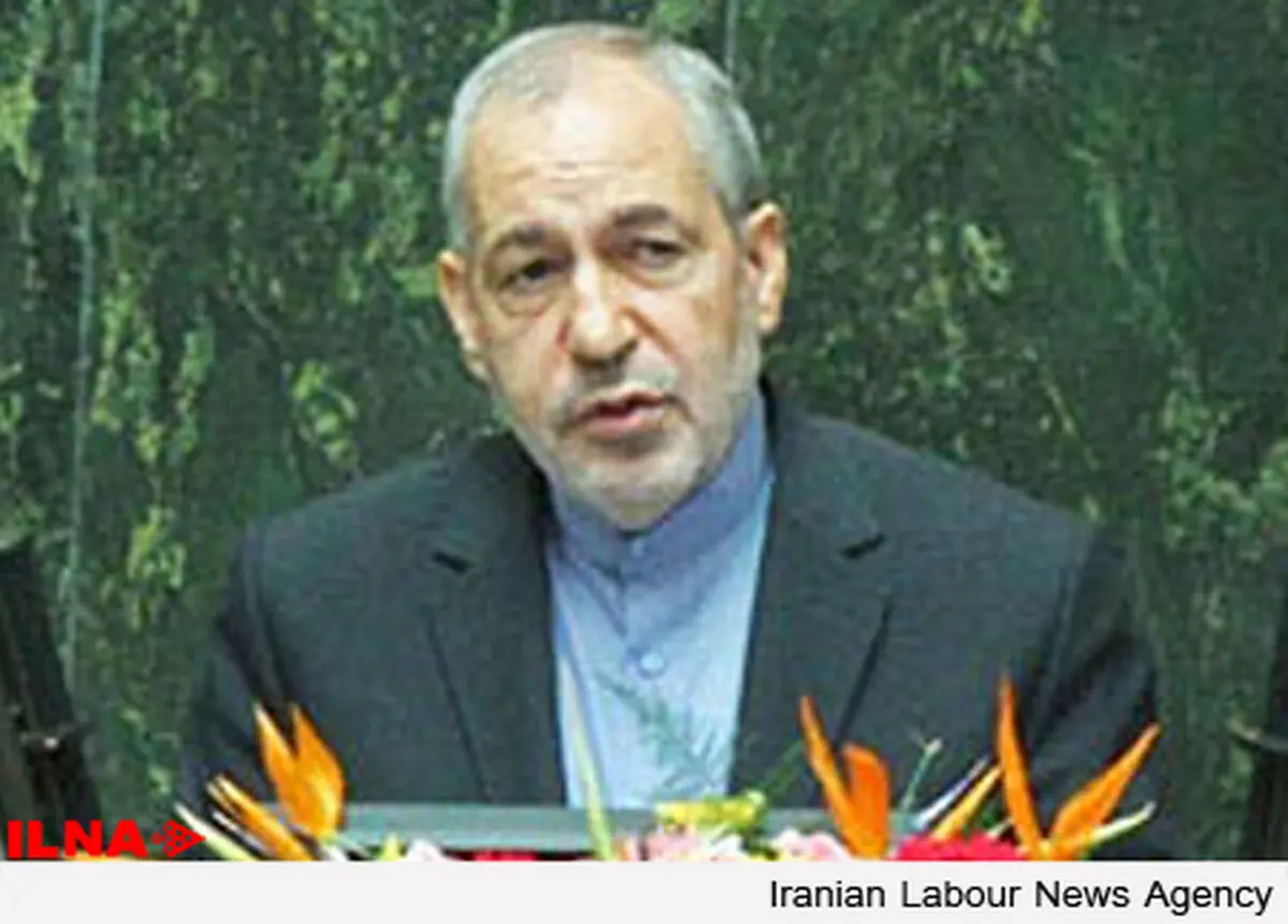 انتقال نیروهای مازاد آموزش و پرورش به سایر دستگاه‌ها/ آزمون استخدامی مردادماه برگزار می‌شود