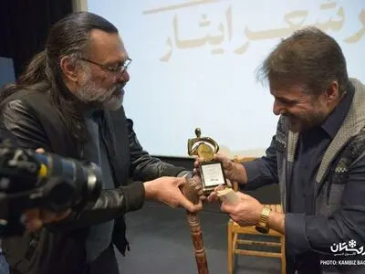 عصر شعر ایثار «سنگرانه‌ها» برگزار شد
